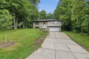 1007 Winton St, Wausau, WI 54403 - Photo 3
