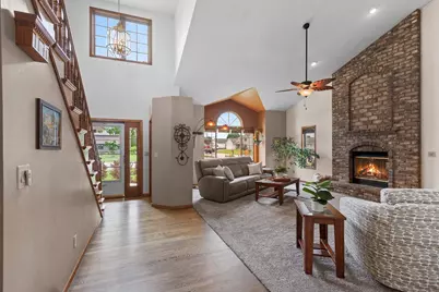 1194 Meadow View Lane, De Pere, WI 54115 - Photo 5