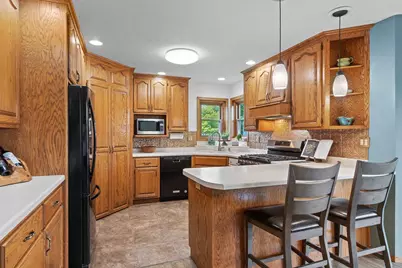1194 Meadow View Lane, De Pere, WI 54115 - Photo 11