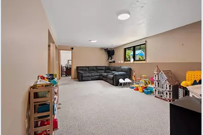 1397 Wellington Drive, Green Bay, WI 54173 - Photo 33