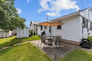 312 W 10th St, Kaukauna, WI 54130 - Photo 5
