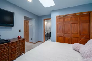 27 N Hickory St, Fond du Lac, WI 54935 - Photo 13