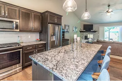 1857 Southbridge Road, De Pere, WI 54115 - Photo 9