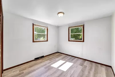 1827 Cormier Road, Green Bay, WI 54313 - Photo 21
