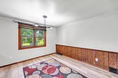 1827 Cormier Road, Green Bay, WI 54313 - Photo 15