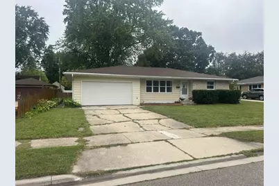 1366 Rockdale Street, Green Bay, WI 54304 - Photo 3