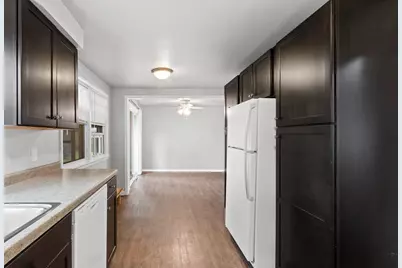 1366 Rockdale Street, Green Bay, WI 54304 - Photo 17