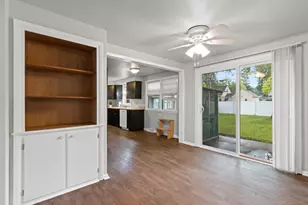 1366 Rockdale St, Green Bay, WI 54304 - Photo 9