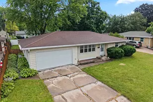 1366 Rockdale St, Green Bay, WI 54304 - Photo 39