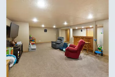 613 Simonet Street, Green Bay, WI 54301 - Photo 17