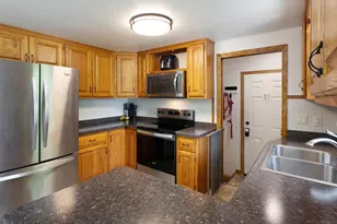 613 Simonet St, Green Bay, WI 54301 - Photo 3