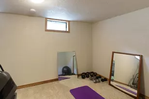 613 Simonet St, Green Bay, WI 54301 - Photo 19