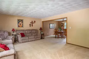 1715 N Viola St, Appleton, WI 54911 - Photo 7