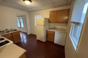 425 Annex Ave, Oshkosh, WI 54901 - Photo 7