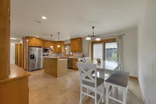 2501 Lopez Ln, Green Bay, WI 54311 - Photo 15