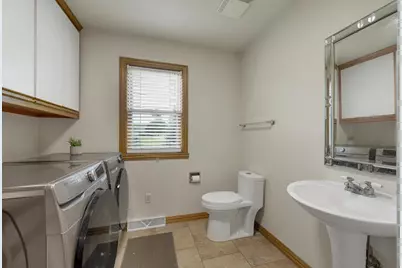 2501 Lopez Lane, Green Bay, WI 54311 - Photo 25