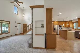 2501 Lopez Ln, Green Bay, WI 54311 - Photo 3