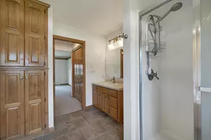 2501 Lopez Ln, Green Bay, WI 54311 - Photo 23