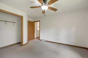 2501 Lopez Ln, Green Bay, WI 54311 - Photo 35