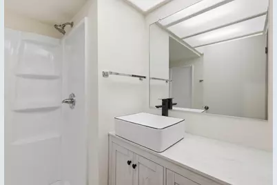 1001 S Oneida Street #2E, Appleton, WI 54915 - Photo 17