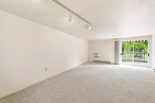 1001 S Oneida St, Appleton, WI 54915 - Photo 15