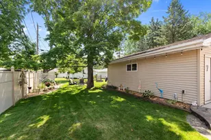 418 S Weimar St, Appleton, WI 54915 - Photo 13