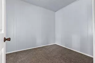 1034 Josephine St, Marinette, WI 54143 - Photo 17