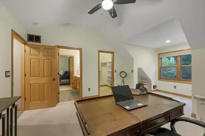 2919 Shelter Creek Court, Green Bay, WI 54313 - Photo 45