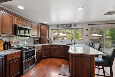 15393 Jacklin Heights Circle, Riverview, WI 54114 - Photo 7