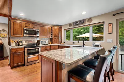 15393 Jacklin Heights Circle, Riverview, WI 54114 - Photo 9