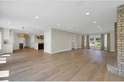 2485 Van View Court, Green Bay, WI 54311 - Photo 25