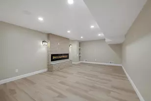 2485 Van View Ct, Green Bay, WI 54311 - Photo 51