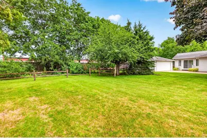 1049 Gregory Street, Neenah, WI 54956 - Photo 29