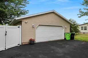1267 Jameson Way, Little Suamico, WI 54313 - Photo 25