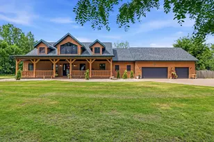 4526 Kolb Rd, Oshkosh, WI 54904 - Photo 1