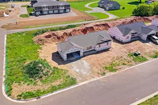 542 Riverview Dr, Berlin, WI 54923 - Photo 7