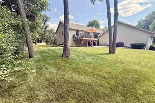 1071 Woodcrest Dr, Fond du Lac, WI 54935 - Photo 25