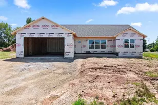 530 Riverview Dr, Berlin, WI 54923 - Photo 3