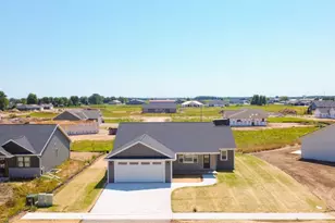 N3972 Wettering Way, Kaukauna, WI 54130 - Photo 43
