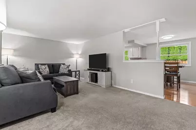 617 N Canterbury Drive, Appleton, WI 54915 - Photo 7