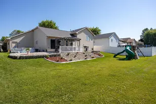 75 Jacob Ave, Oshkosh, WI 54902 - Photo 29