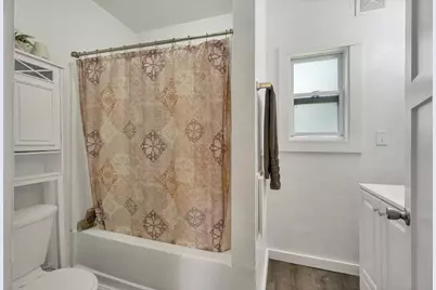 1123 Cass Street, Green Bay, WI 54301 - Photo 23