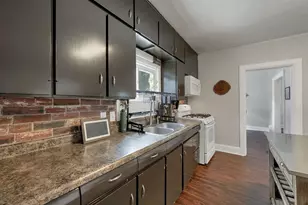 1123 Cass St, Green Bay, WI 54301 - Photo 7
