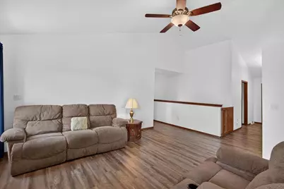 810 Killarny Trail, De Pere, WI 54115 - Photo 11