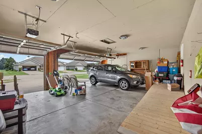 810 Killarny Trail, De Pere, WI 54115 - Photo 45