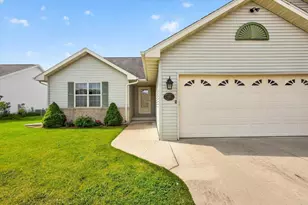 810 Killarny Trail, De Pere, WI 54115 - Photo 5