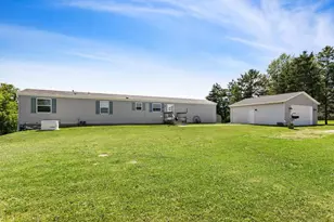 W4543 Faro Springs Rd, Hilbert, WI 54129 - Photo 3