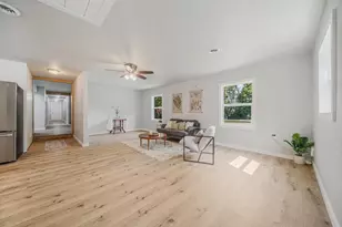 5985 Indian Shrs Rd, Winneconne, WI 54986 - Photo 13