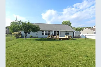 388 Wooden Shoe Circle, Kaukauna, WI 54130 - Photo 5