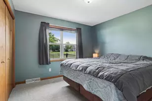 388 Wooden Shoe Cir, Kaukauna, WI 54130 - Photo 17